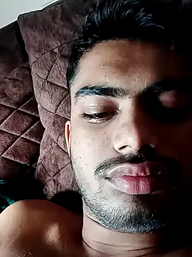 aditya2004  online show from December 2024 04:13:02 AM