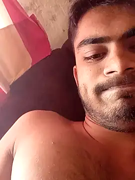 aditya2004  online show from December 2024 07:24:02 AM