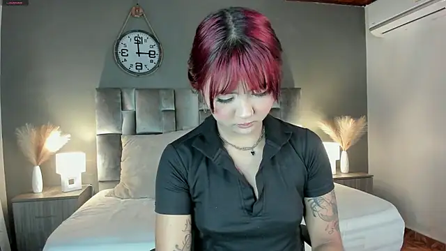 alaia-rogers online show from February 2025 11:34:02 AM