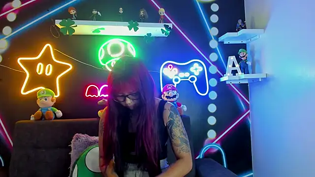 alaia-rogers online show from March 2025 11:41:01 AM