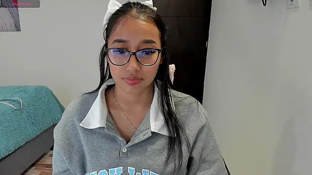 isa bellaa0 online show from February 2025 02:16:02 AM