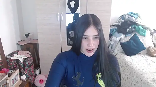 Snapshot of Naomi_D chatting on May 2026 09:41:02 PM Naomi D online show from May 2026 09:41:02 PM