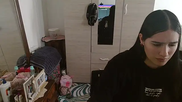 Snapshot of Naomi_D chatting on May 2026 09:09:02 PM Naomi D online show from May 2026 09:09:02 PM