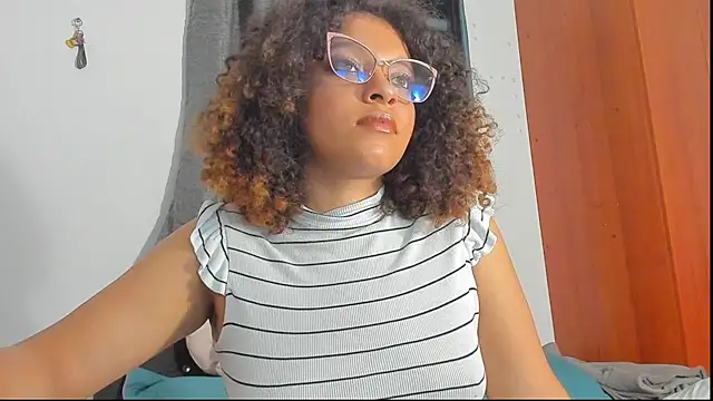 Ada gales  online show from November 2025 02:43:02 AM