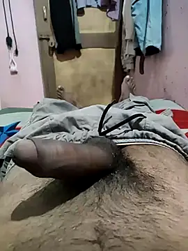 Snapshot of PlayBoy0299 chatting on February 2025 04:37:01 AM PlayBoy0299 online show from February 2025 04:37:01 AM