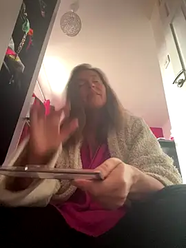 Lwhite1 online show from September 2025 03:38:02 PM