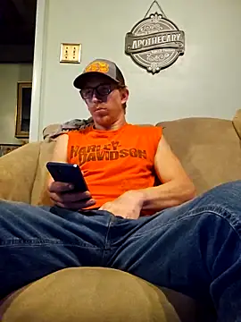 REDHAMMER  online show from March 2026 10:17:03 PM