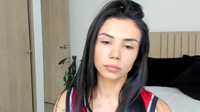 AnaHenao online show from November 2025 09:17:02 PM