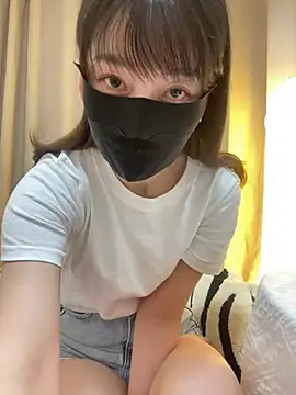 Snapshot of Annabody chatting on February 2025 03:23:02 PM Annabody online show from February 2025 03:23:02 PM