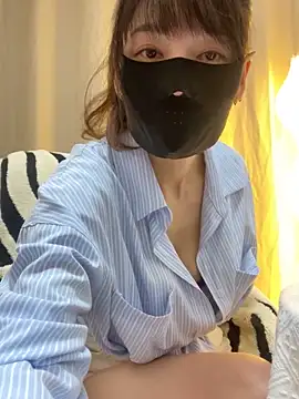 Snapshot of Annabody chatting on February 2025 04:00:02 PM Annabody online show from February 2025 04:00:02 PM