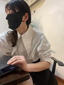 Snapshot of Annabody chatting on February 2025 04:12:02 PM Annabody online show from February 2025 04:12:02 PM