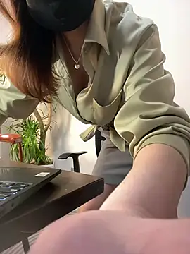 Snapshot of Annabody chatting on March 2025 03:47:02 PM Annabody online show from March 2025 03:47:02 PM