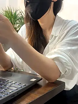 Snapshot of Annabody chatting on October 2025 08:57:02 AM Annabody online show from October 2025 08:57:02 AM