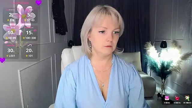 Juarnea online show from October 2025 11:00:02 AM