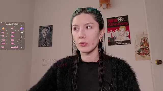 Snapshot of sunshine_girl9 chatting on November 2025 07:58:01 PM sunshine girl9 online show from November 2025 07:58:01 PM