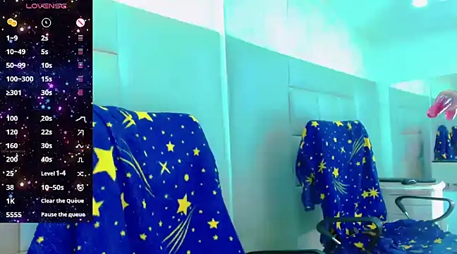 KayleighDreams  online show from February 2025 03:35:02 AM