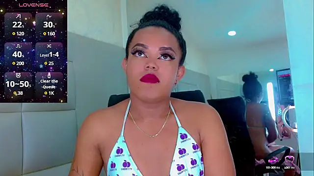 KayleighDreams  online show from March 2025 12:52:02 PM