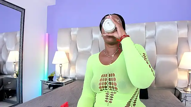 Snapshot of dirtyvictoria chatting on September 2025 12:21:02 PM dirtyvictoria online show from September 2025 12:21:02 PM