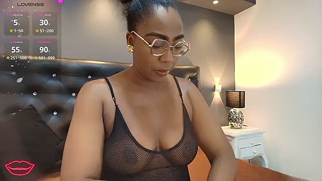 Snapshot of dirtyvictoria chatting on February 2026 01:36:02 PM dirtyvictoria online show from February 2026 01:36:02 PM