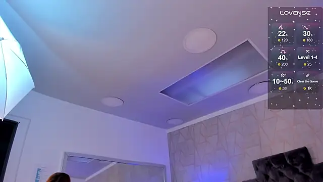 emily parkerr online show from February 2025 10:21:02 PM