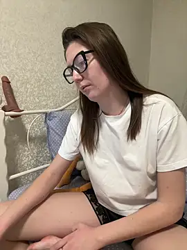 BeatriceTender online show from March 2025 09:35:01 PM