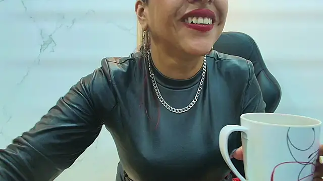 Snapshot of Anabella_Thompson chatting on May 2026 11:37:01 AM Anabella Thompson online show from May 2026 11:37:01 AM