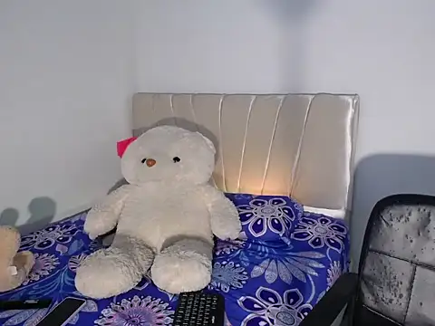 jayder steven  online show from March 2026 08:40:02 AM