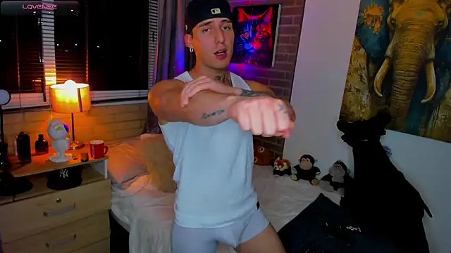 liam oficial02 online show from March 2026 05:44:01 AM