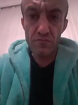 Aktorihann online show from October 2025 04:32:02 AM