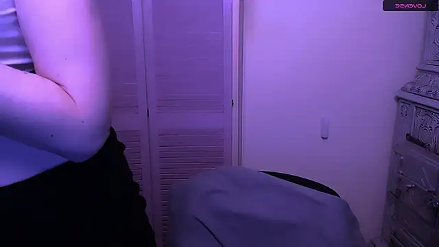 AmandaSell online show from January 2025 03:57:01 PM