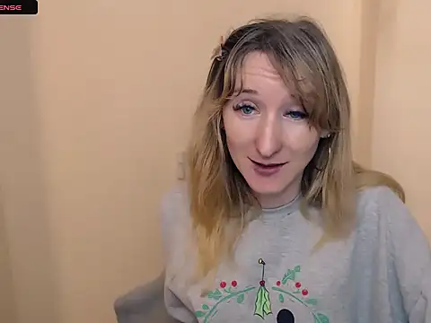 AmandaSell online show from October 2025 07:48:01 AM