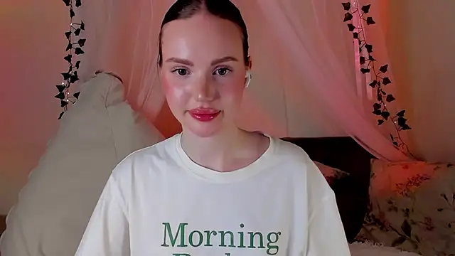 MishkaMe online show from February 2025 05:56:02 PM