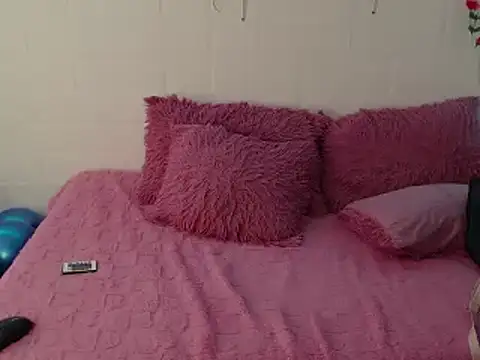 Snapshot of kyomy_222 chatting on January 2025 04:00:02 PM kyomy 222 online show from January 2025 04:00:02 PM