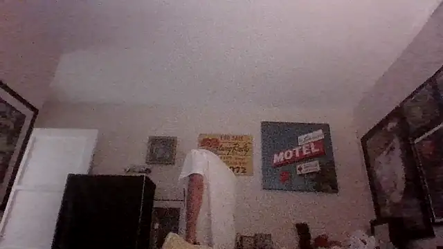 Snapshot of den-rock4u chatting on August 2026 07:54:01 AM den-rock4u online show from August 2026 07:54:01 AM