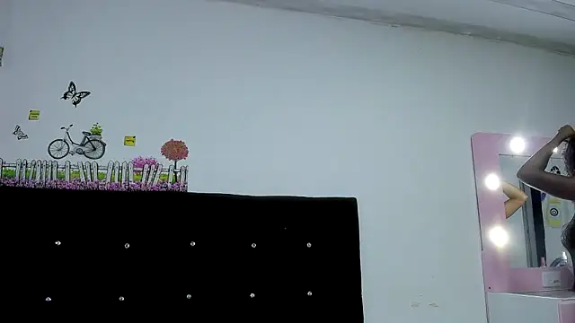 LariissaWilson online show from September 2025 05:29:02 AM