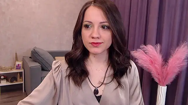 SusanMorado online show from November 2025 05:40:01 AM