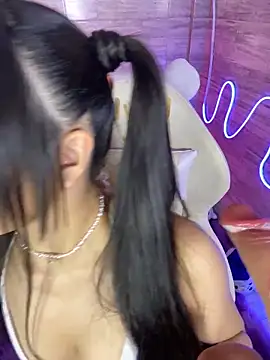 Bubalu Uwwu online show from December 2025 04:28:02 AM