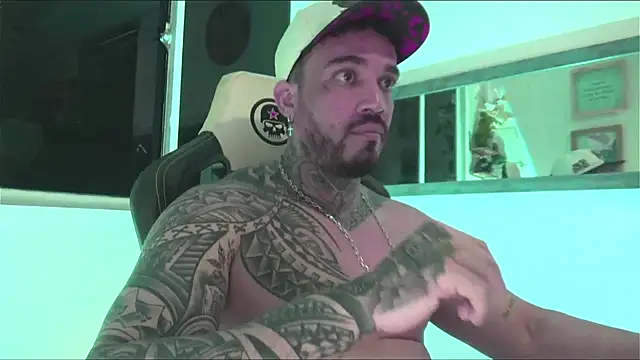 Angel sex latin online show from December 2024 09:21:01 AM