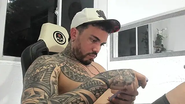 Angel sex latin online show from January 2025 03:48:01 AM