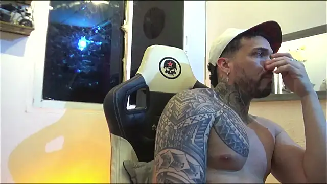 Angel sex latin online show from January 2025 09:30:02 AM