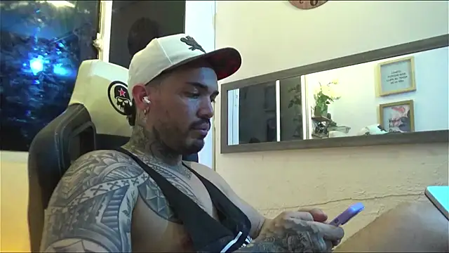 Angel sex latin online show from January 2025 06:46:01 AM