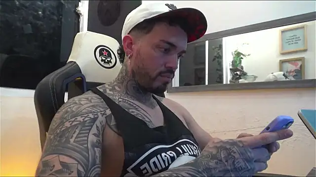 Angel sex latin online show from January 2025 04:03:01 AM