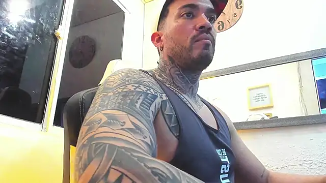 Angel sex latin online show from February 2025 04:25:01 AM