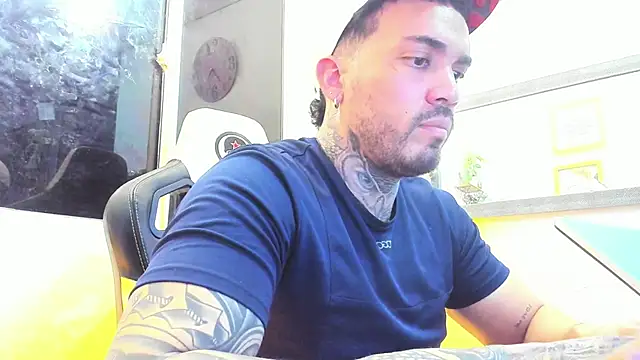 Angel sex latin online show from February 2025 08:13:02 AM