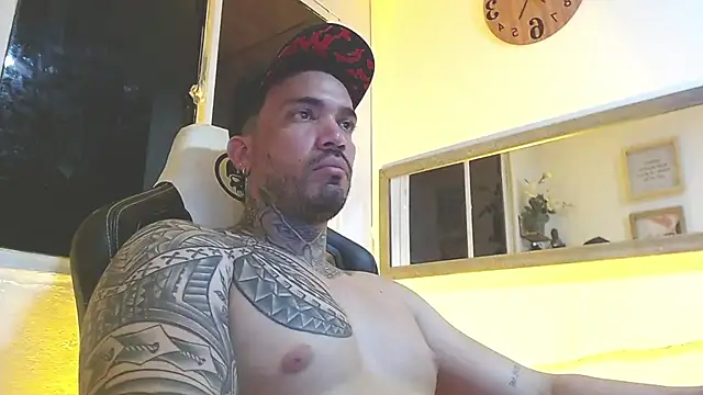 Angel sex latin online show from February 2025 07:44:02 AM