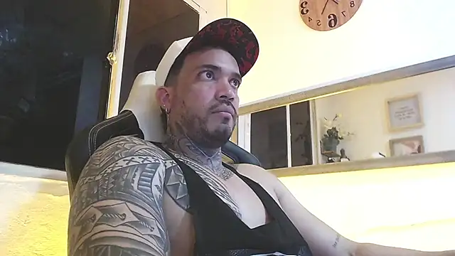 Angel sex latin online show from February 2025 03:04:02 AM