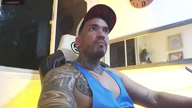 Angel sex latin online show from March 2025 03:57:02 AM