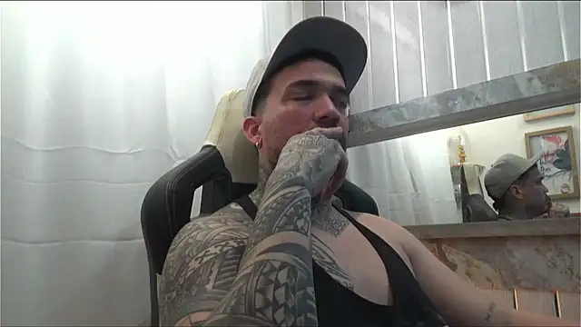 Angel sex latin online show from October 2025 04:44:02 AM