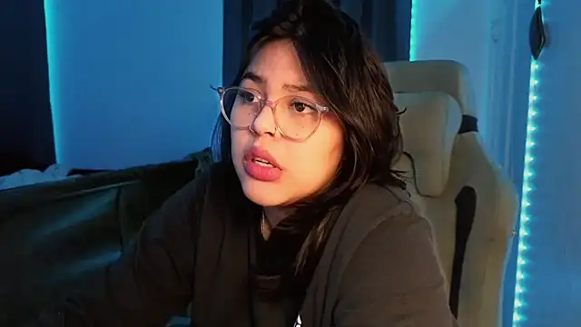 miacanela xo online show from January 2026 12:23:02 AM