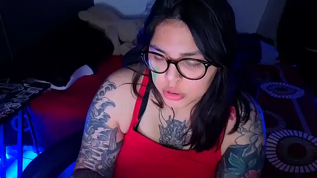 Snapshot of miacanela_xo chatting on June 2026 02:11:01 AM miacanela xo online show from June 2026 02:11:01 AM